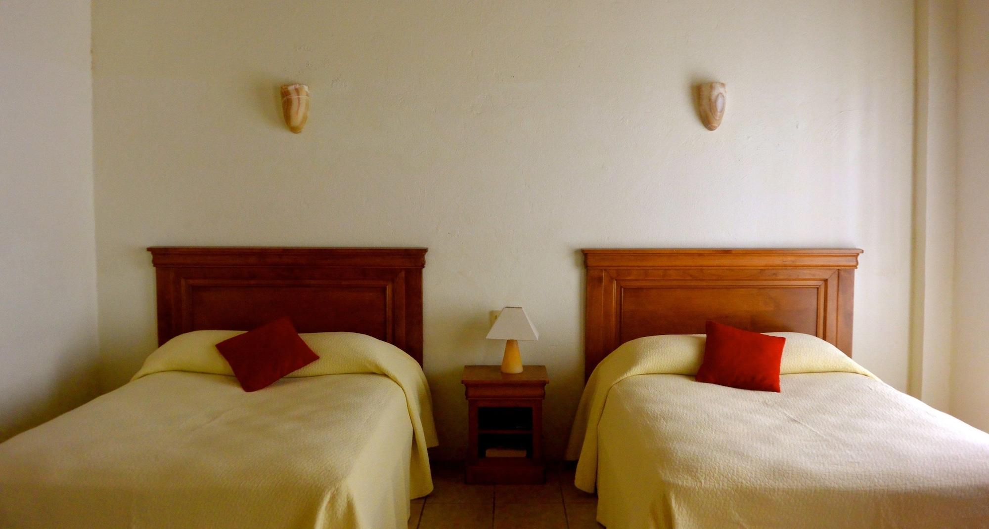 Hotel Casa Del Rio 3*