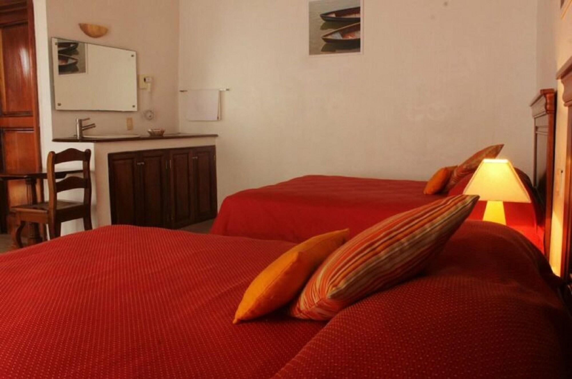 Casa Del Rio Hotel 3*
