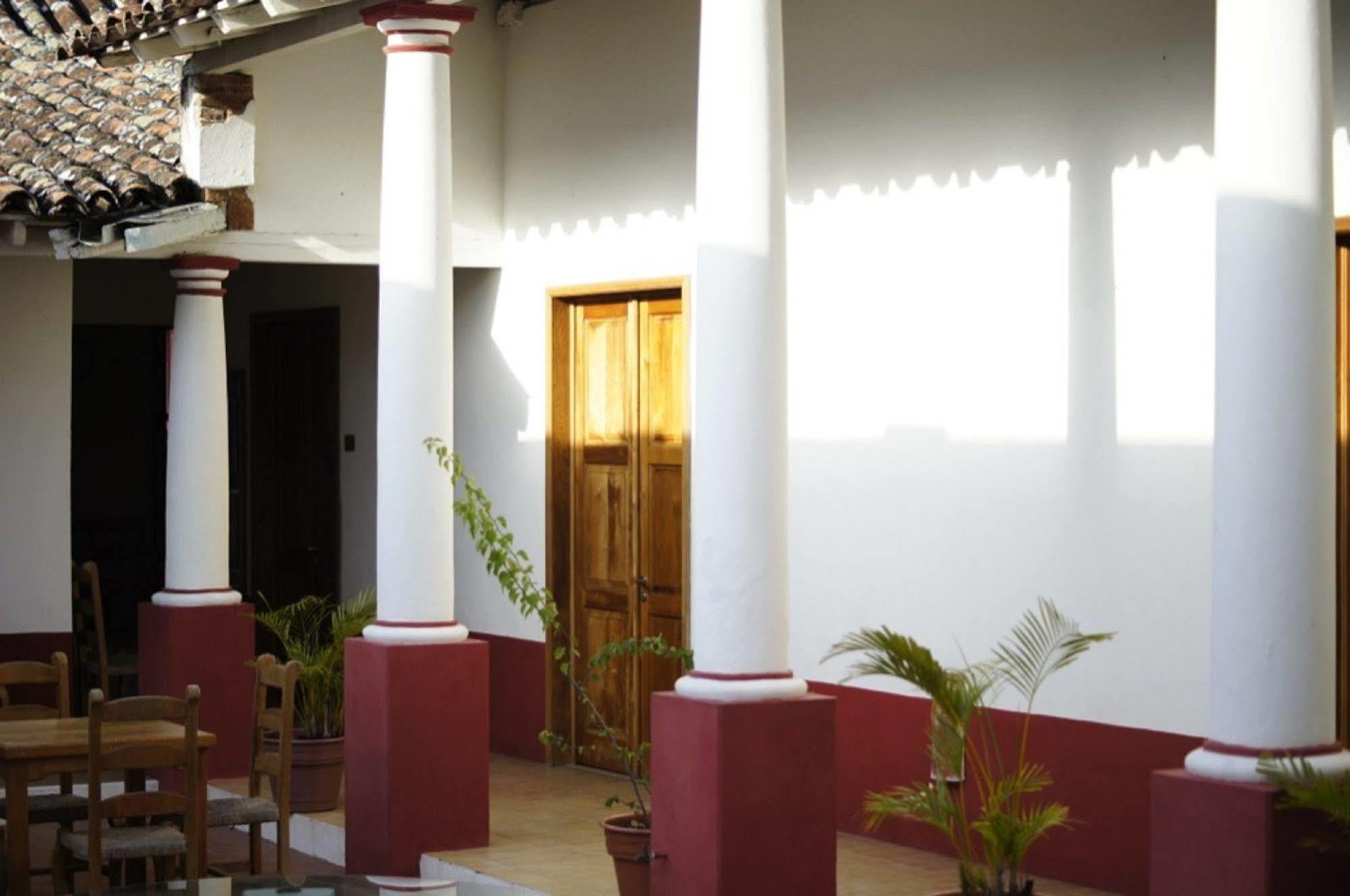 Casa Del Rio Hotel 3*